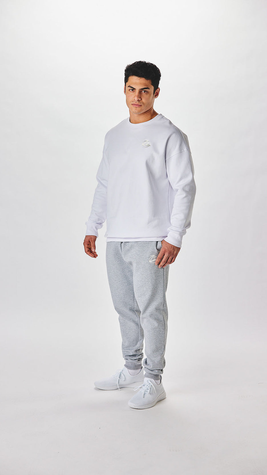 White Zz Essential Crewneck